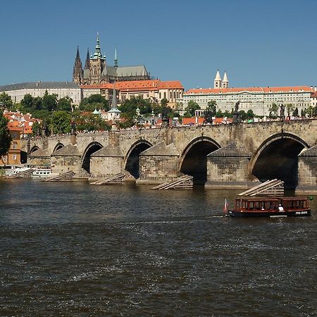 Pension Berg Prag Dış mekan fotoğraf